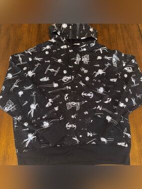 Star Wars Hoodie Black AOP Graphic Spaceship Millennium Falcon Size Large